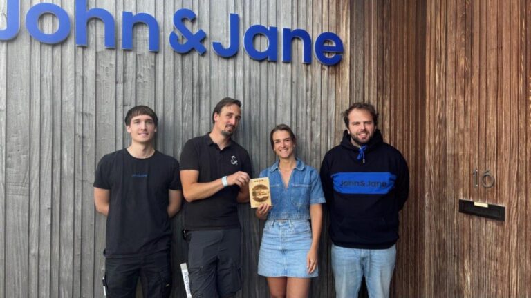 John & Jane makes Sense décroche la Charte Voka de l'entrepreunariat durable cover